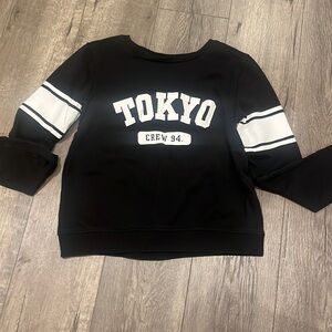 Tokyo girls crewneck!